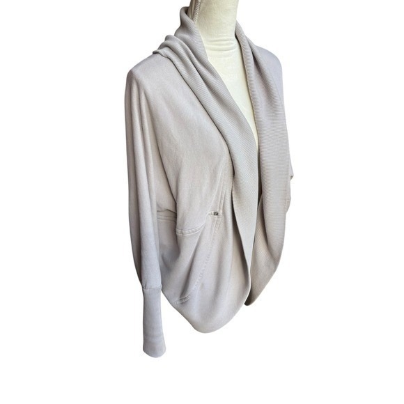 Aritzia Wilfred Beige Diderot Cocoon Open Front Studded Detail Cardigan - Small - Picture 3 of 8